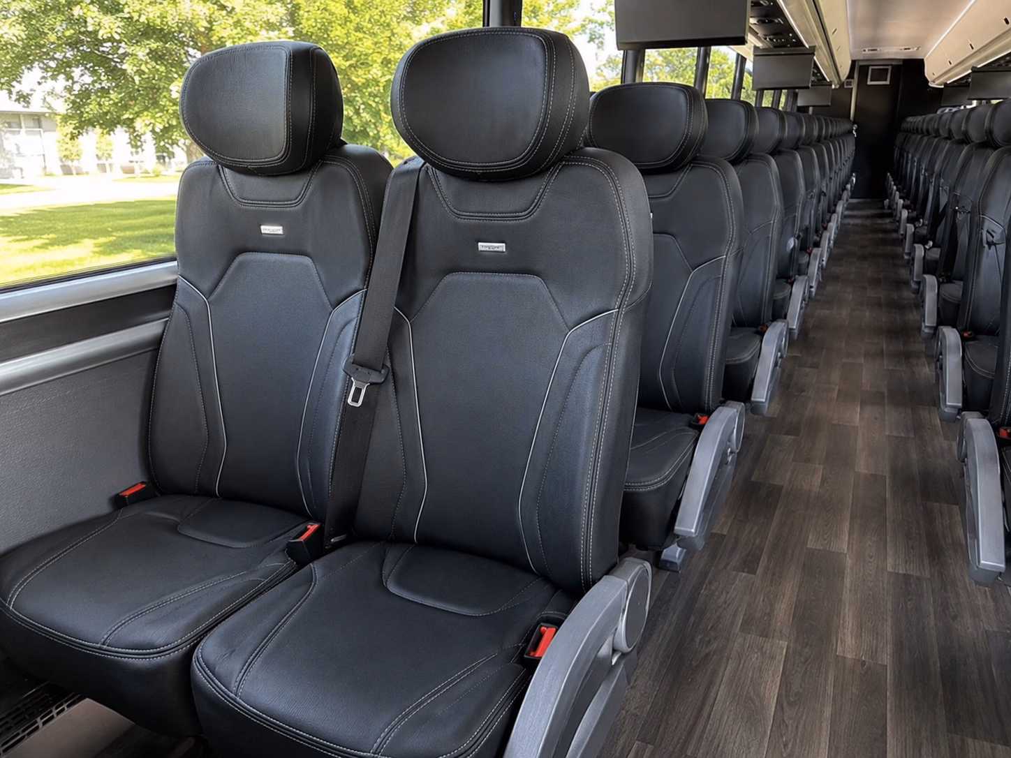 browse buses for bachelorette wine tours birthday crawls and private group events
