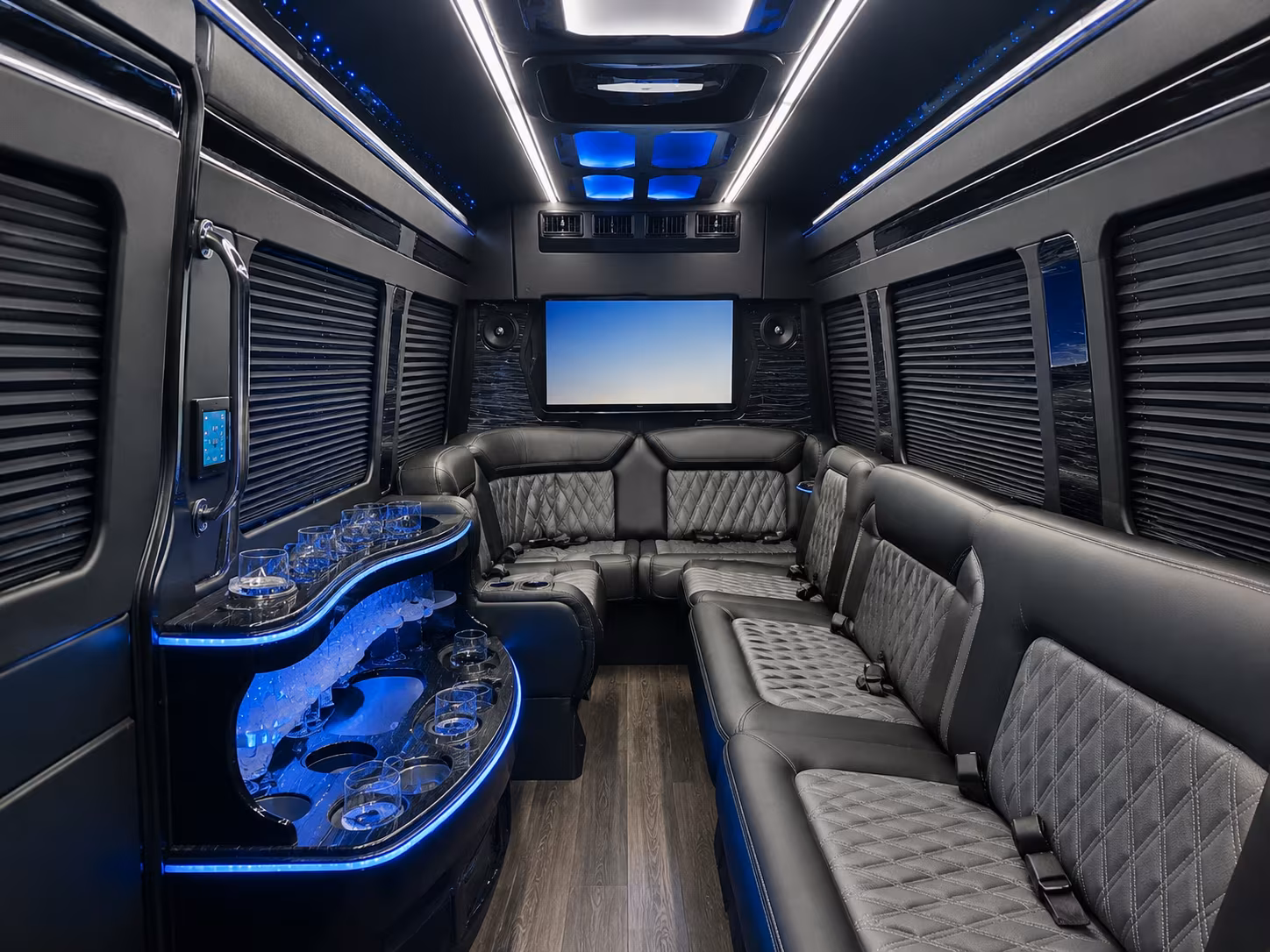executive airport transfers from waterbury to bdl hvn jfk and hpn