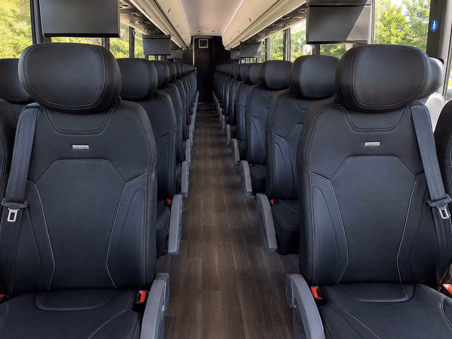 how the distance and duration of your trip affect charter bus rates in waterbury